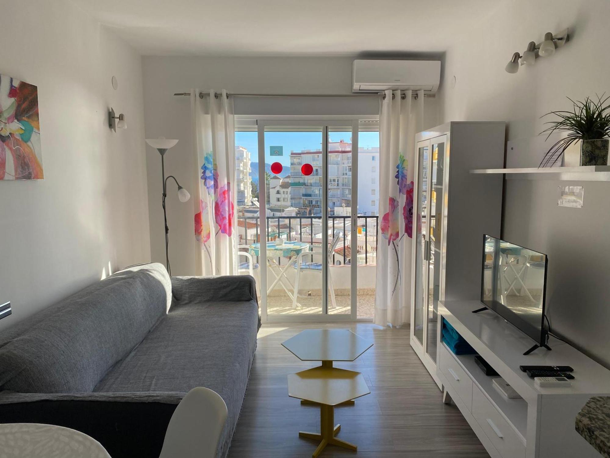 Apartamento Albaida เนร์คา ภายนอก รูปภาพ